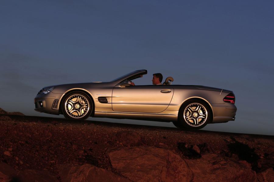  Mercedes-Benz SL65 AMG 2006 года  (фото 3 из 28)